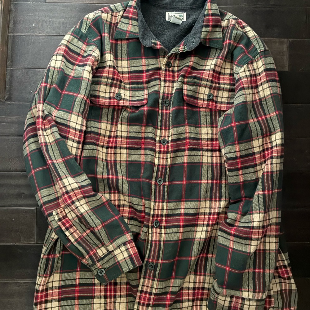 LL Bean Lined Green and Red Plaid Flannel Large